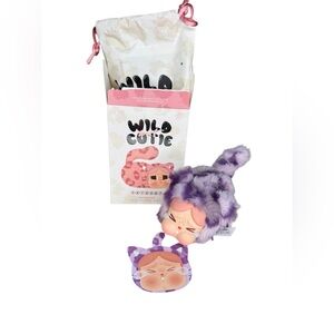 Popmart Wild but Cutie Neon Cutie